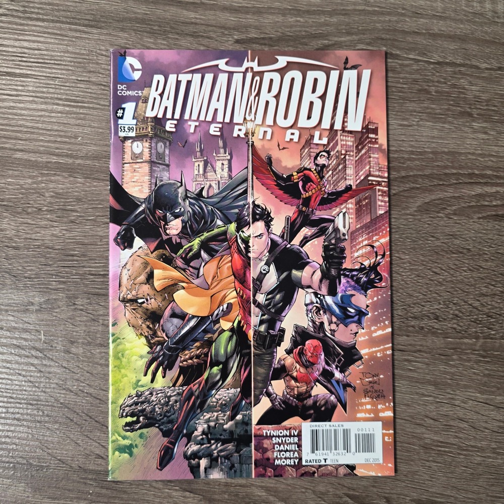 Batman and Robin Eternal 1 DC Comics 2015 Scott Snyder Nightwing Red Hood